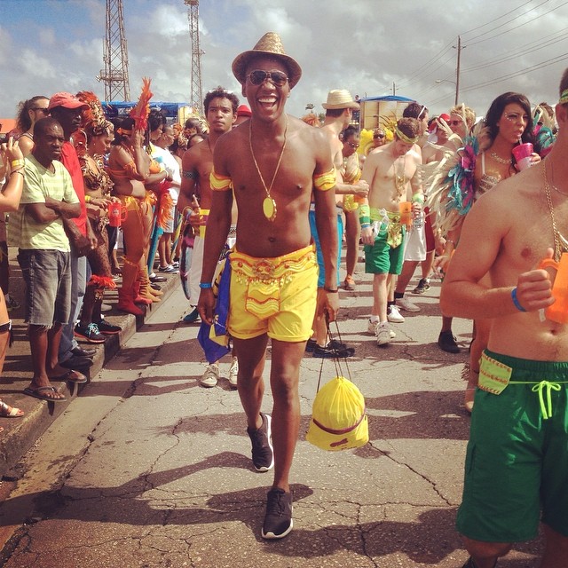 Mijon at Carnival
